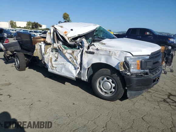 2018 Ford F-150 XL z VIN 1FTMF1CB1JKE82342, wystawiony jako Copart lot #51732805 z przebiegiem Nie podano mil oraz Szkoda całkowita • Salvage title. Historia ofert i sprzedaży dostępna na DreamBid. Obrazek 4.