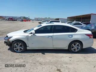 2014 Nissan Altima SV with VIN 1N4AL3AP7EN237402, listed as a IAAI auction lot 41960309 with 155,359 mi miles and . Bid and sale history available at DreamBid. Image 14.