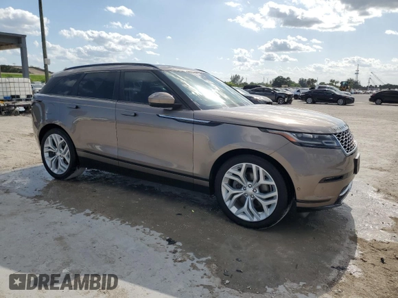 2018 Land Rover Range Rover Velar with VIN SALYC2RVXJA705266, listed as a Copart auction lot 52892465 with 74,228 mi miles and Clean Title. Bid and sale history available at DreamBid. Image 4.