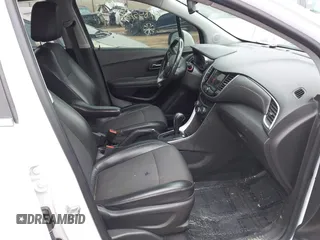 2019 Chevrolet Trax LT with VIN KL7CJLSB6KB913781, listed as a IAAI auction lot 41855655 with 86,444 mi miles and . Bid and sale history available at carsss.com. Image 5.