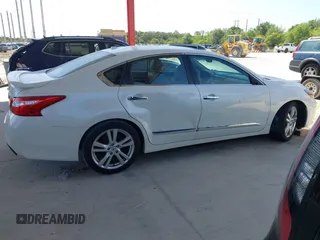 2016 Nissan Altima SL z VIN 1N4BL3AP0GC164425, wystawiony jako IAAI lot #42175694 z przebiegiem 106 255 mil mil oraz . Historia ofert i sprzedaży dostępna na DreamBid. Obrazek 13.