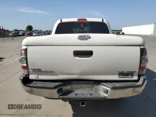 2013 Toyota Tacoma with VIN 3TMLU4EN8DM112352, listed as a Copart auction lot 55349165 with 235,115 mi miles and Clean Title. Bid and sale history available at DreamBid. Image 6.