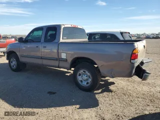 2001 Toyota Tundra SR5 with VIN 5TBRT34171S158183, listed as a Copart auction lot 48054035 with 273,439 mi miles and Salvage Title. Bid and sale history available at carsss.com. Image 2.