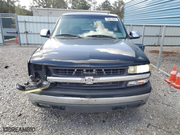 2001 Chevrolet Silverado 1500 LS with VIN 1GCEC19T11Z172390, listed as a Copart auction lot 78821024 with 426,587 mi miles and Salvage Title. Bid and sale history available at carsss.com. Image 5.