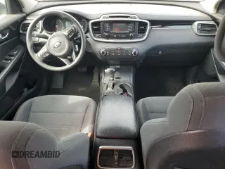 2016 Kia Sorento LX with VIN 5XYPG4A51GG020791, listed as a Copart auction lot 51502355 with 141,366 mi miles and Clean Title. Bid and sale history available at carsss.com. Image 8.