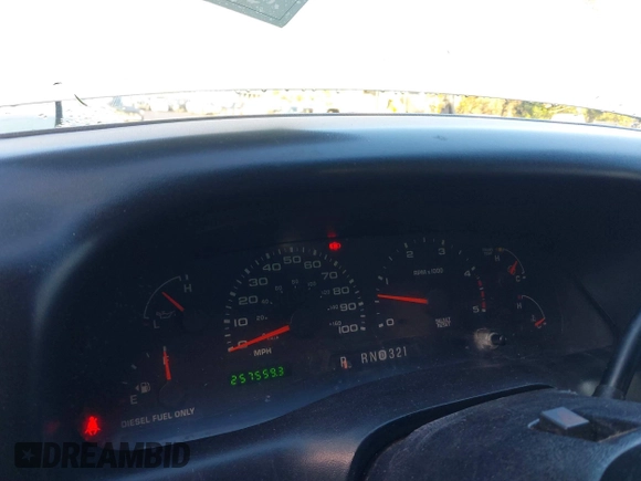 2003 Ford F-250 XL с VIN 1FTNW21P53EB48504, выставлен на аукционе IAAI как лот 41495259 с пробегом 257 559 миль миль и . История ставок и продаж доступна на DreamBid. Изображение 7.