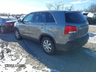 2012 Kia Sorento LX with VIN 5XYKTCA65CG240826, listed as a IAAI auction lot 41258709 with 1 mi miles. Bid and sale history available at carsss.com. Image 3.