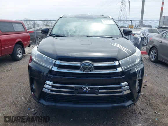 2017 Toyota Highlander Limited z VIN 5TDDZRFH5HS456593, wystawiony jako IAAI lot #42052388 z przebiegiem 181 293 mil mil oraz . Historia ofert i sprzedaży dostępna na DreamBid. Obrazek 12.