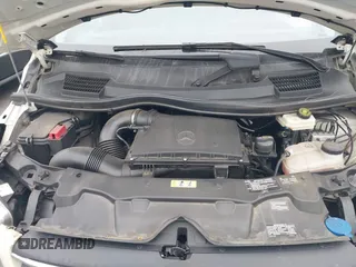 2022 Mercedes-Benz Metris Cargo with VIN W1YV0BEY7N4153194, listed as a IAAI auction lot 42432010 with 31,369 mi miles and . Bid and sale history available at DreamBid. Image 10.