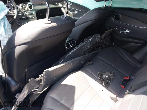 2022 Mercedes-Benz GLC 300 with VIN W1N0G8DB6NV391826, listed as a IAAI auction lot 42266256 with Not provided miles and . Bid and sale history available at DreamBid. Image 12.