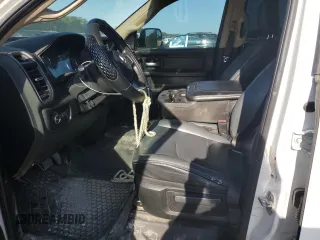 2019 Ram 2500 Tradesman with VIN 3C6UR4HL4KG576211, listed as a Copart auction lot 53052305 with 188,770 mi miles and Clean Title. Bid and sale history available at carsss.com. Image 7.