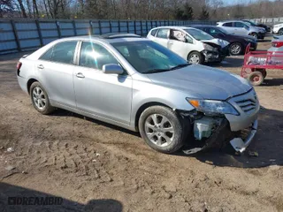 2011 Toyota Camry LE with VIN 4T4BF3EK1BR112466, listed as a IAAI auction lot 41346071 with 114,436 mi miles. Bid and sale history available at carsss.com. Image 1.