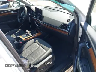 2023 Audi Q5 Premium with VIN WA1ABAFY6P2165402, listed as a IAAI auction lot 41969291 with 33,540 mi miles and . Bid and sale history available at DreamBid. Image 5.