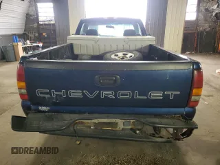 2002 Chevrolet Silverado 1500 with VIN 1GCEC14V52Z274608, listed as a Copart auction lot 54760075 with 74,916 mi miles and Clean Title. Bid and sale history available at carsss.com. Image 6.