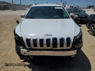 2016 Jeep Cherokee High Altitude with VIN 1C4PJLDB7GW172901, listed as a Copart auction lot 51712755 with 103,607 mi miles and Salvage Title. Bid and sale history available at carsss.com. Image 5.