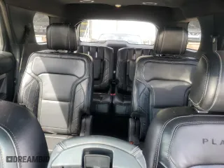 2017 Ford Explorer Platinum with VIN 1FM5K8HTXHGB77280, listed as a Copart auction lot 50724205 with 101,811 mi miles and Salvage Title. Bid and sale history available at carsss.com. Image 10.