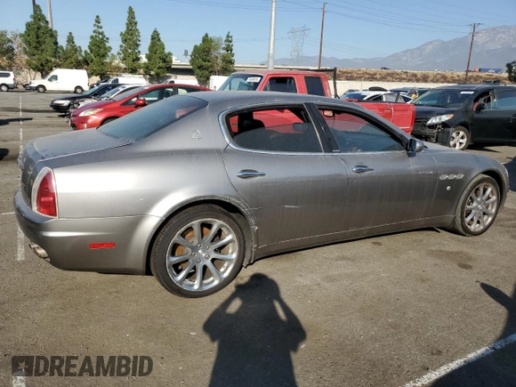 2006 Maserati Quattroporte z VIN ZAMCE39A960026645, wystawiony jako Copart lot #74550174 z przebiegiem 50 591 mil mil oraz Tytuł czysty. Historia ofert i sprzedaży dostępna na DreamBid. Obrazek 3.