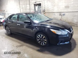 2017 Nissan Altima SV with VIN 1N4AL3AP0HC245258, listed as a Copart auction lot 63124825 with 116,268 mi miles and Clean title. Bid and sale history available at DreamBid. Image 4.