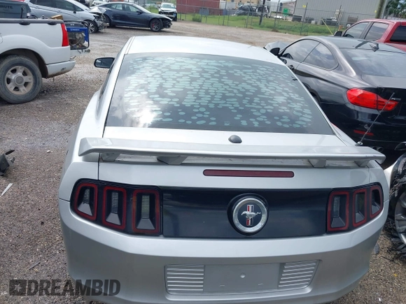 2013 Ford Mustang V6 with VIN 1ZVBP8AM1D5278884, listed as a IAAI auction lot 42507720 with 123,854 mi miles and . Bid and sale history available at DreamBid. Image 20.