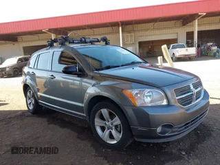 2012 Dodge Caliber SXT z VIN 1C3CDWDA9CD533618, wystawiony jako IAAI lot #41685602 z przebiegiem 144 299 mil mil oraz . Historia ofert i sprzedaży dostępna na DreamBid. Obrazek 1.
