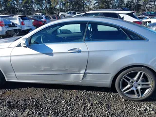 2014 Mercedes-Benz E 350 with VIN WDDKJ8JB5EF266127, listed as a IAAI auction lot 41413588 with 115,208 mi miles and . Bid and sale history available at DreamBid. Image 15.