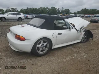 1999 BMW Z3 2.5 z VIN 4USCH9334XLF82884, wystawiony jako Copart lot #64845564 z przebiegiem 109 574 mil mil oraz Szkody całkowita. Historia ofert i sprzedaży dostępna na DreamBid. Obrazek 3.