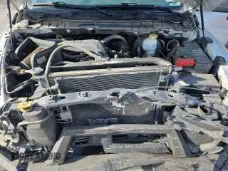 2017 Ram 1500 ST z VIN 1C6RR7FT6HS773618, wystawiony jako Copart lot #51469415 z przebiegiem 164 388 mil mil oraz Szkoda całkowita • Salvage title. Historia ofert i sprzedaży dostępna na DreamBid. Obrazek 13.