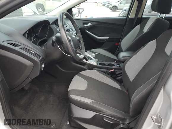 2012 Ford Focus SE with VIN 1FAHP3F22CL386308, listed as a Copart auction lot 41959485 with 111,583 mi miles and Salvage Title. Bid and sale history available at carsss.com. Image 7.