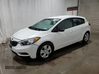 2016 Kia Forte 5-Door LX with VIN KNAFK5A8XG5525566, listed as a Copart auction lot 53115565 with 39,446 mi miles and Salvage Title. Bid and sale history available at carsss.com. Image 1.