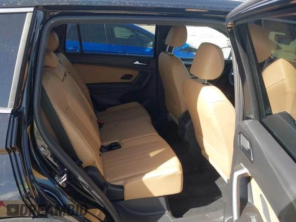2024 Volkswagen Tiguan SE with VIN 3VV3B7AX5RM027024, listed as a IAAI auction lot 41801265 with 8,101 mi miles and . Bid and sale history available at DreamBid. Image 8.