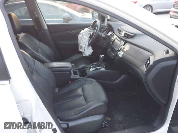 2017 Nissan Rogue SV with VIN 5N1AT2MV8HC825481, listed as a IAAI auction lot 41242184 with 102,727 mi miles. Bid and sale history available at carsss.com. Image 5.