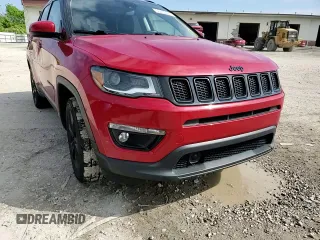 2018 Jeep Compass Altitude z VIN 3C4NJDBB5JT479268, wystawiony jako Copart lot #55450655 z przebiegiem 78 039 mil mil oraz Szkoda całkowita • Salvage title. Historia ofert i sprzedaży dostępna na DreamBid. Obrazek 14.