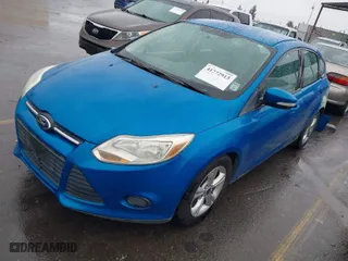 2014 Ford Focus SE with VIN 1FADP3K23EL162634, listed as a IAAI auction lot 41772913 with 113,405 mi miles. Bid and sale history available at carsss.com. Image 2.