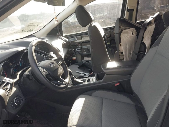 2017 Ford Escape SE with VIN 1FMCU0GD5HUE56392, listed as a IAAI auction lot 41684005 with NaN miles. Bid and sale history available at carsss.com. Image 5.