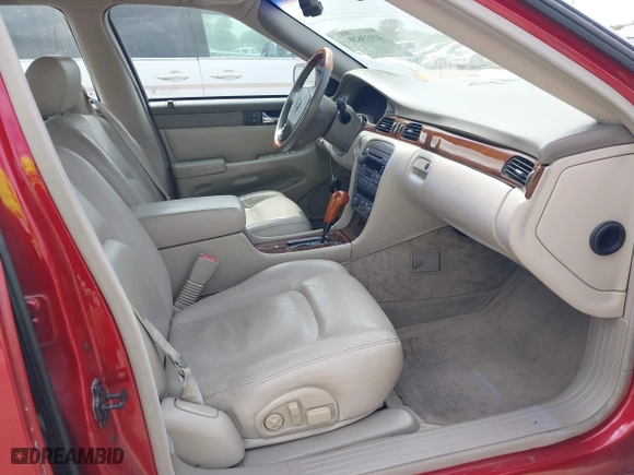 2004 Cadillac Seville Luxury SLS with VIN 1G6KS54Y84U124826, listed as a IAAI auction lot 41933620 with 158,535 mi miles. Bid and sale history available at carsss.com. Image 5.