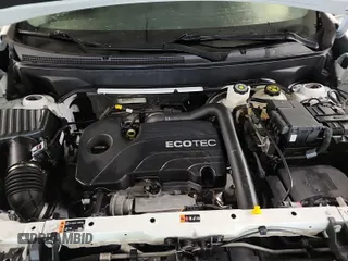 2022 Chevrolet Equinox LT z VIN 3GNAXUEV4NL122521, wystawiony jako IAAI lot #42387322 z przebiegiem 151 477 mil mil oraz . Historia ofert i sprzedaży dostępna na DreamBid. Obrazek 1.