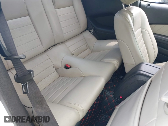2014 Ford Mustang V6 with VIN 1ZVBP8AM6E5290062, listed as a IAAI auction lot 42341184 with 85,272 mi miles and . Bid and sale history available at DreamBid. Image 8.