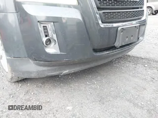 2010 GMC Terrain SLE-1 with VIN 2CTFLCEW0A6233891, listed as a IAAI auction lot 41479231 with 205,750 mi miles. Bid and sale history available at carsss.com. Image 6.