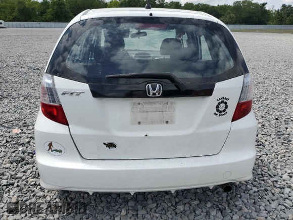 2013 Honda Fit with VIN JHMGE8H35DC005128, listed as a Copart auction lot 52375995 with 163,172 mi miles and Non Repairable. Bid and sale history available at carsss.com. Image 6.