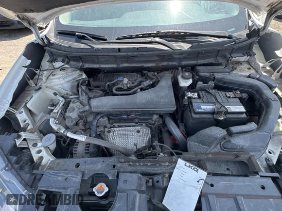 2020 Nissan Rogue SV z VIN 5N1AT2MV3LC757373, wystawiony jako Copart lot #61394125 z przebiegiem 122 837 mil mil oraz Czysty tytuł • Clean title. Historia ofert i sprzedaży dostępna na DreamBid. Obrazek 7.