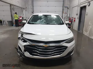 2019 Chevrolet Malibu LT with VIN 1G1ZD5ST8KF196424, listed as a IAAI auction lot 41181038 with 116,735 mi miles. Bid and sale history available at carsss.com. Image 12.