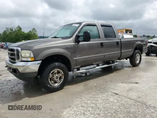 2002 Ford F-250 XL with VIN 1FTNW21F22EA62220, listed as a Copart auction lot 60201675 with 226,386 mi miles and Salvage title. Bid and sale history available at DreamBid. Image 1.