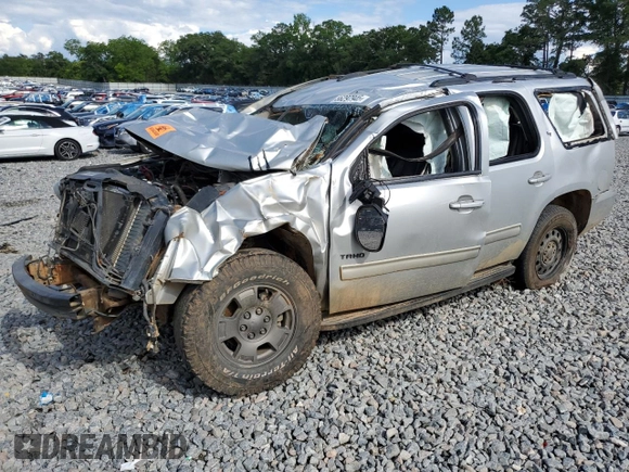 2010 Chevrolet Tahoe LT z VIN 1GNUCBE05AR189634, wystawiony jako Copart lot #56297945 z przebiegiem 292 816 mil mil oraz Szkoda całkowita • Salvage title. Historia ofert i sprzedaży dostępna na DreamBid. Obrazek 1.