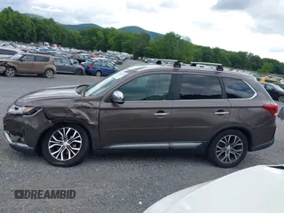2016 Mitsubishi Outlander GT z VIN JA4JZ4AXXGZ002867, wystawiony jako IAAI lot #42327299 z przebiegiem 85 538 mil mil oraz . Historia ofert i sprzedaży dostępna na DreamBid. Obrazek 14.