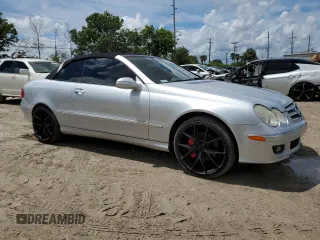 2006 Mercedes-Benz CLK-Class 3.5L with VIN WDBTK56F76T073095, listed as a Copart auction lot 70363754 with 84,246 mi miles and Salvage Title. Bid and sale history available at carsss.com. Image 4.
