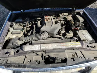 1998 Ford Explorer XL with VIN 1FMZU32E4WZA47070, listed as a Copart auction lot 79310574 with 236,843 mi miles and Clean title. Bid and sale history available at DreamBid. Image 12.