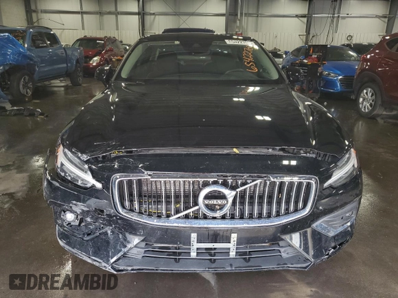2021 Volvo S60 Inscription with VIN 7JRA22TL8MG095230, listed as a Copart auction lot 65422703 with 32,678 mi miles. Bid and sale history available at carsss.com. Image 5.