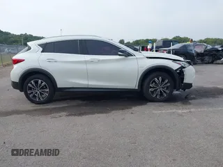 2018 Infiniti QX30 Premium with VIN SJKCH5CR5JA043013, listed as a IAAI auction lot 40327823 with 78,630 mi miles and . Bid and sale history available at DreamBid. Image 13.