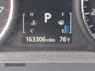 2016 Mitsubishi Outlander GT z VIN JA4JZ4AX1GZ012333, wystawiony jako IAAI lot #42186100 z przebiegiem 163 306 mil mil oraz . Historia ofert i sprzedaży dostępna na DreamBid. Obrazek 16.