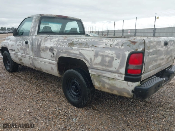 1996 Dodge Ram 1500 Work Special with VIN 1B7HC16X8TS611634, listed as a IAAI auction lot 41585210 with 311,707 mi miles. Bid and sale history available at carsss.com. Image 3.